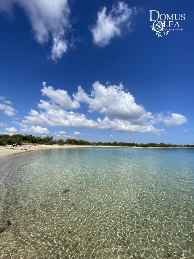 Hotel Domus Olea Glamping à Ceglie Messapica Extérieur photo