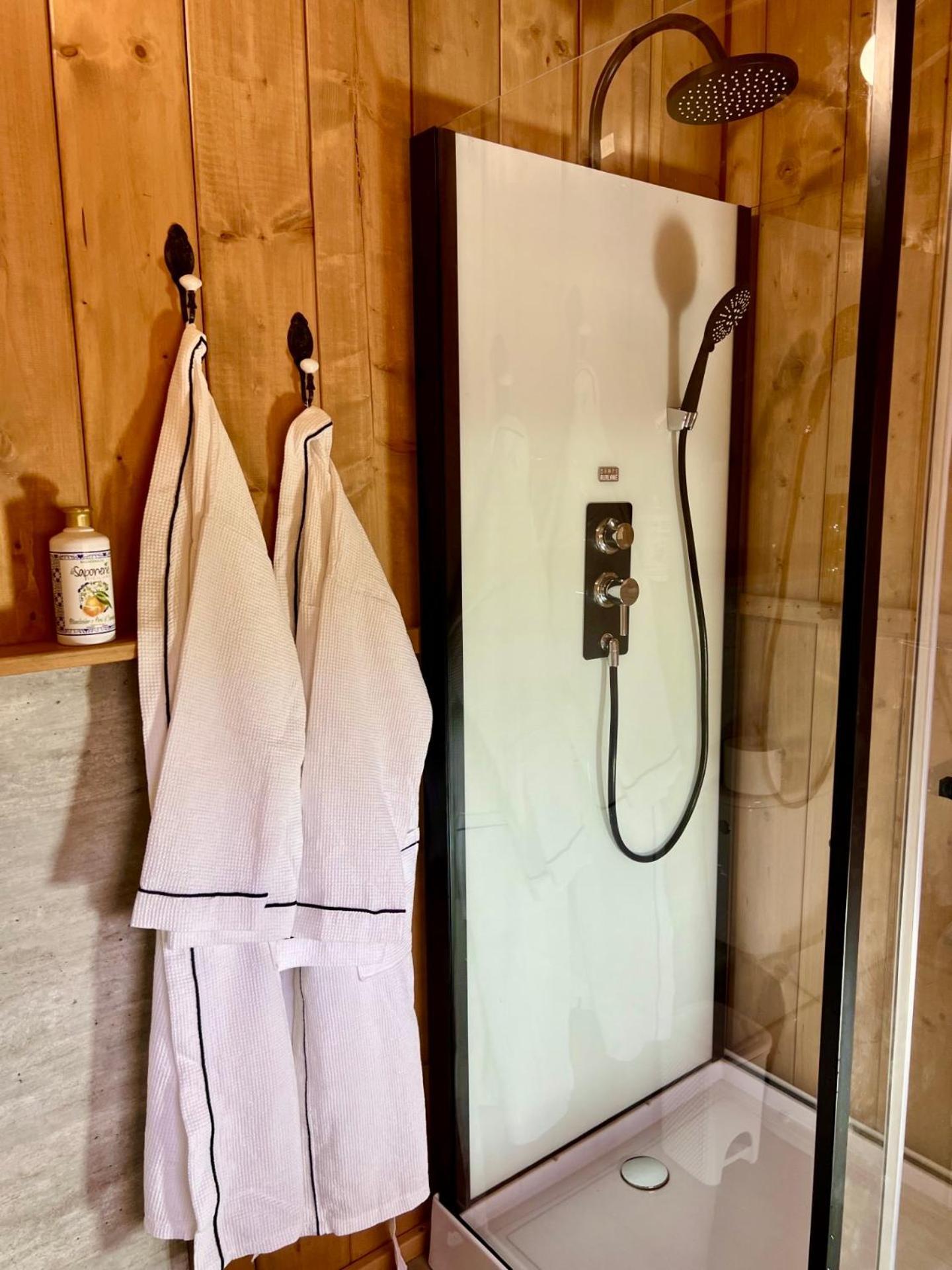 Hotel Domus Olea Glamping à Ceglie Messapica Extérieur photo